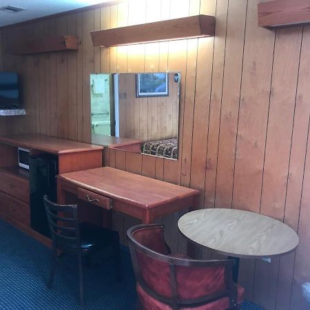 Pinelodge Motel Baxley Ngoại thất bức ảnh