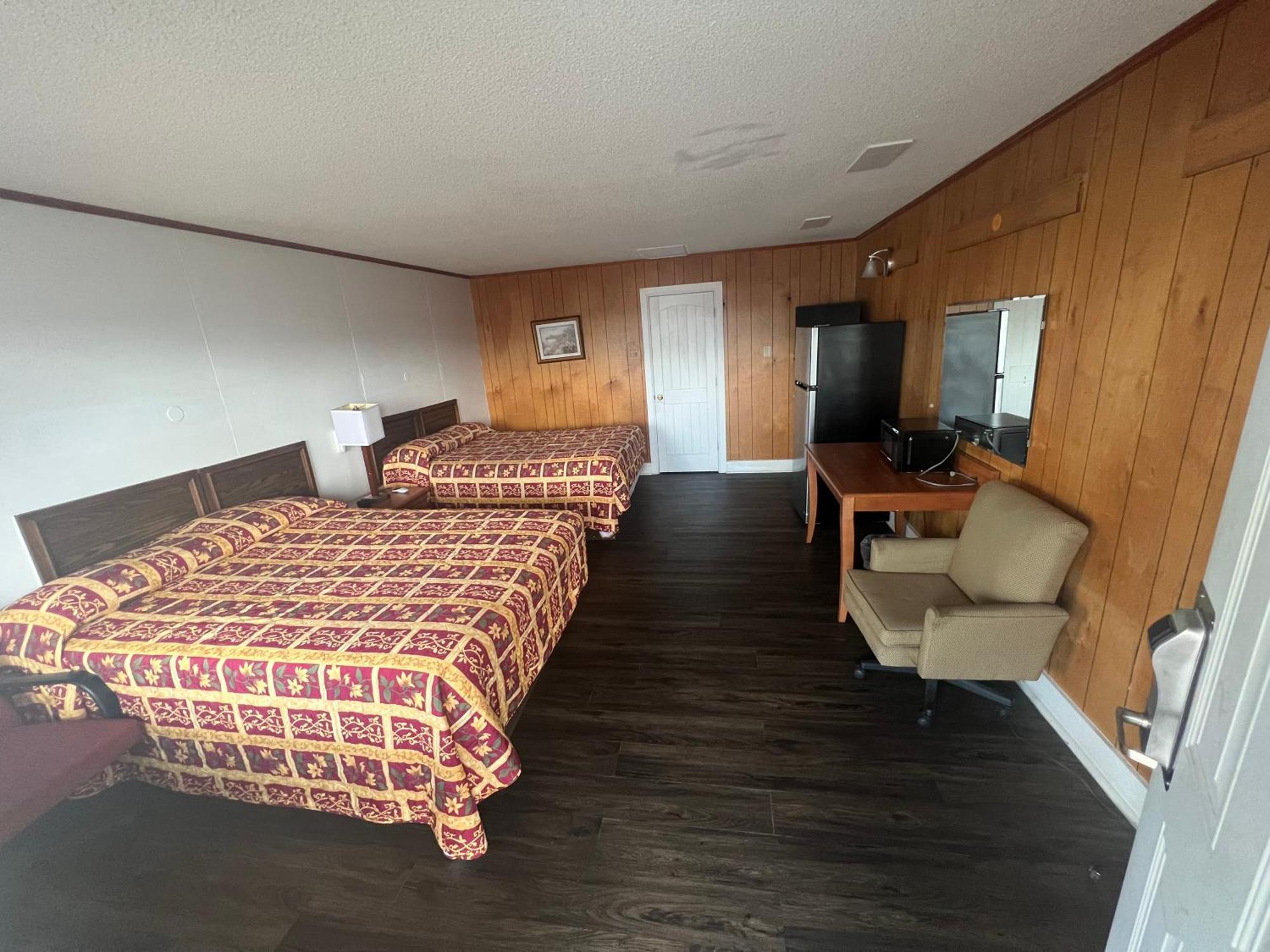 Pinelodge Motel Baxley Ngoại thất bức ảnh